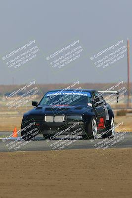 media/Nov-12-2022-GTA Finals Buttonwillow (Sat) [[f6daed5954]]/Group 3/Session 1 (Sweeper)/